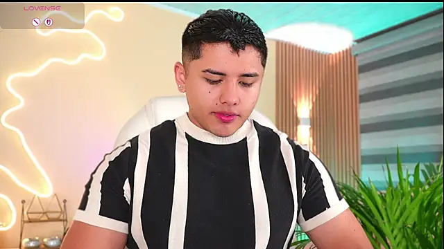 MatiasKorn online show from September 26, 2025, 7:01 am