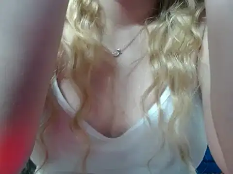 Snapshot of 69liamilk69 chatting on February 17, 2025, 5:04 am 69liamilk69 online show from February 17, 2025, 5:04 am