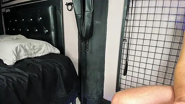 Twisted Fantasy online show from January 15, 2025, 9:20 pm