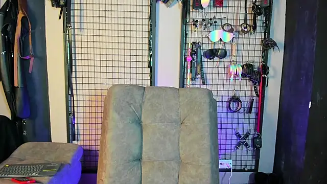 Twisted Fantasy online show from January 25, 2025, 11:43 pm