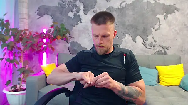 VikingChrisss online show from July 4, 2026, 10:21 am