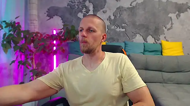 VikingChrisss online show from July 21, 2026, 11:12 am