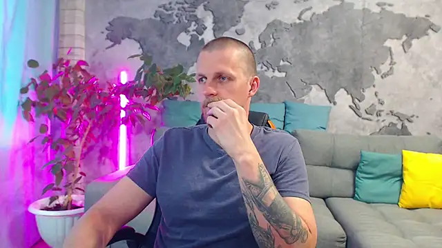 VikingChrisss online show from July 26, 2026, 10:44 am