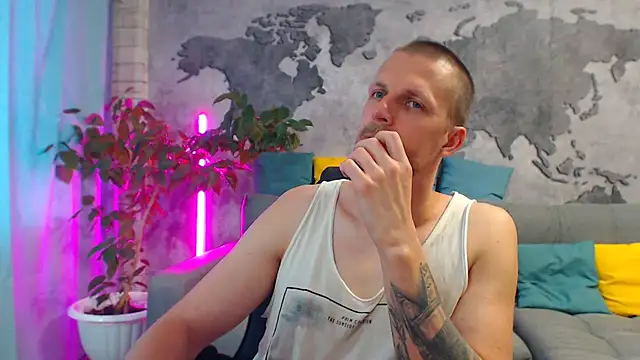 VikingChrisss online show from August 2, 2026, 10:57 am