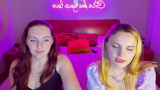 MagicEyess online show from March 8, 2025, 10:43 am