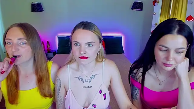 MagicEyess online show from June 18, 2026, 8:47 am