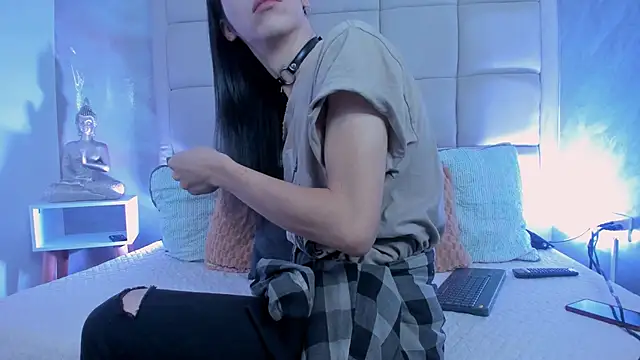 Hecatee 77 online show from November 18, 2025, 7:29 pm