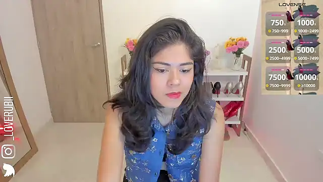 loverubii online show from May 5, 2026, 6:10 am