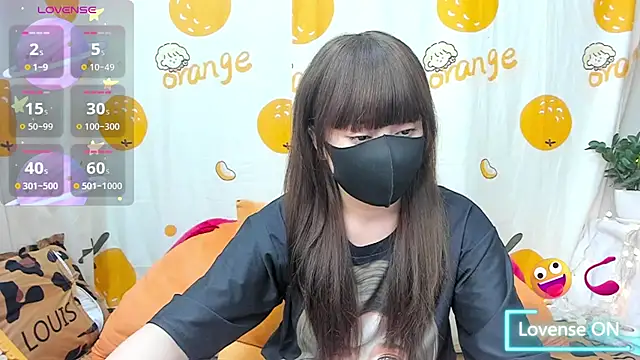 alonelove   online show from April 22, 2026, 2:25 am