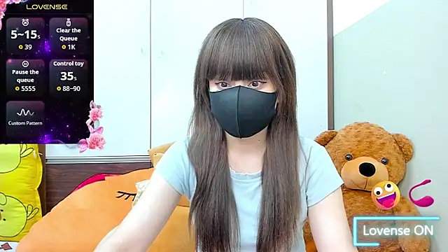Snapshot of alonelove__ chatting on June 26, 2026, 2:16 am alonelove online show from June 26, 2026, 2:16 am