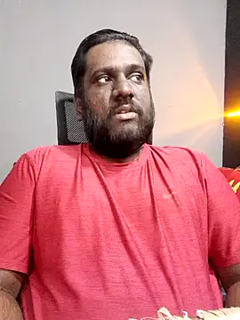 Rayansmith  online show from March 19, 2025, 11:14 pm