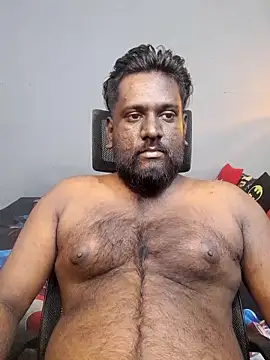 Rayansmith  online show from September 16, 2025, 1:12 pm