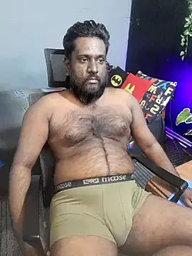 Rayansmith  online show from November 19, 2025, 10:26 am