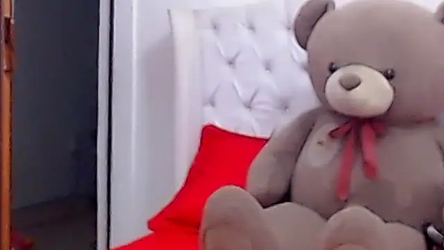 Snapshot of 9InchsPunisherXXX chatting on October 1, 2025, 12:38 am 9InchsPunisherXXX online show from October 1, 2025, 12:38 am