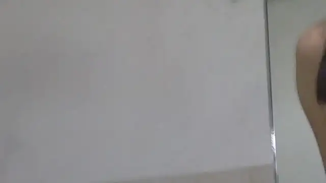 MIYAMOTO MARINA online show from January 29, 2025, 1:17 pm