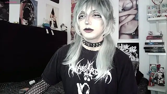 kiiler queen online show from May 6, 2026, 3:39 pm