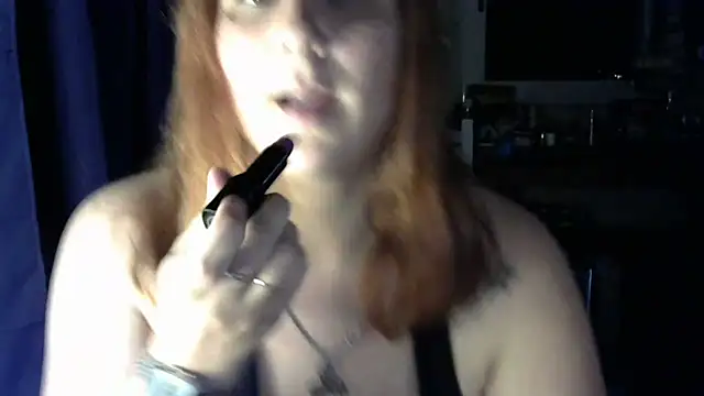 Snapshot of black_lady731 chatting on December 16, 2025, 1:32 am black lady731 online show from December 16, 2025, 1:32 am