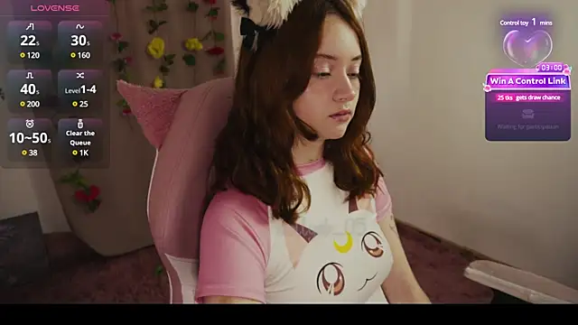 Snapshot of molly_russell chatting on March 8, 2025, 6:16 pm molly russell online show from March 8, 2025, 6:16 pm