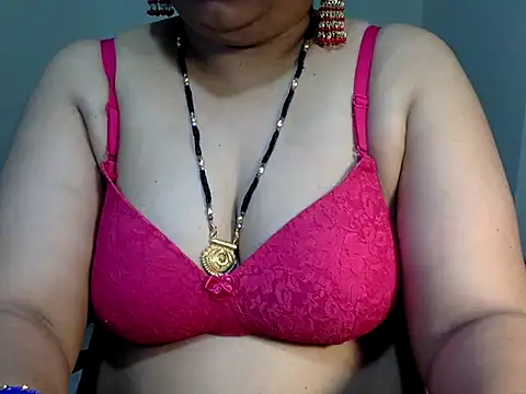 soniasharma0223 online show from February 14, 2025, 12:30 am