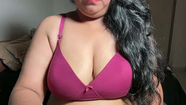 Snapshot of soniasharma0223 chatting on July 17, 2026, 11:53 pm soniasharma0223 online show from July 17, 2026, 11:53 pm