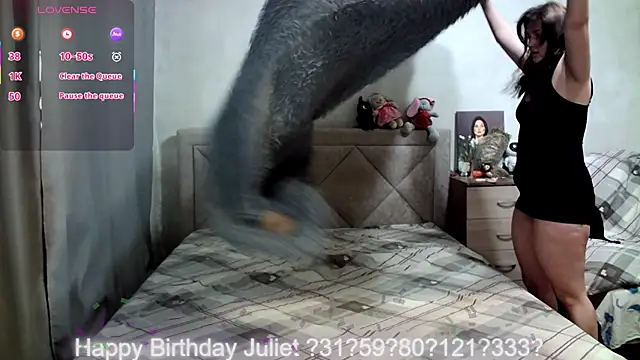 juliettkalen online show from March 16, 2026, 4:51 am