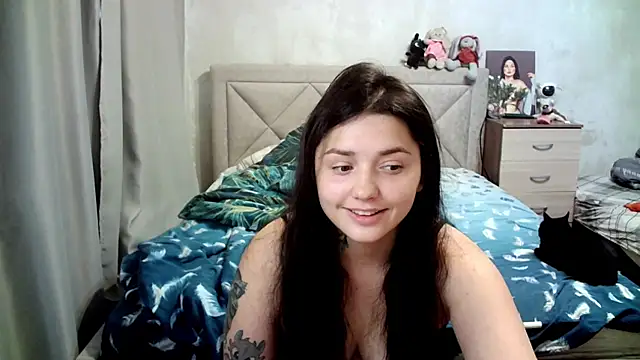 juliettkalen online show from June 26, 2026, 3:44 am