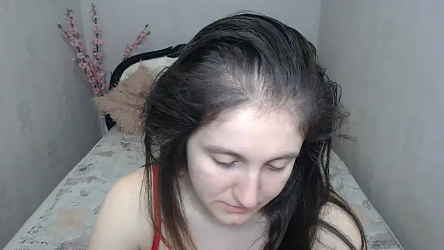 Snapshot of Holliy_Cooper chatting on May 13, 2026, 8:12 am Holliy Cooper online show from May 13, 2026, 8:12 am