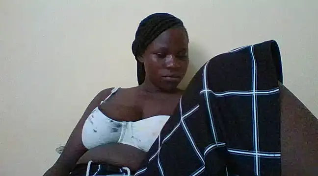 prettychic5 online show from January 28, 2025, 12:22 pm