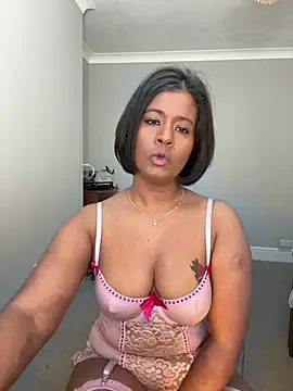 Snapshot of RoseMelanie chatting on March 12, 2026, 8:09 am RoseMelanie online show from March 12, 2026, 8:09 am