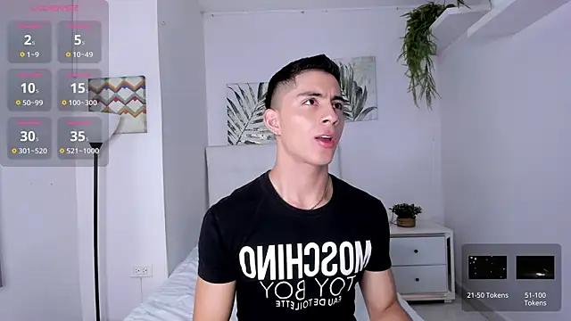 Snapshot of Matty_Adams chatting on March 1, 2025, 3:38 pm Matty Adams online show from March 1, 2025, 3:38 pm