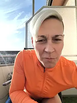 DarleenHot online show from February 26, 2026, 2:27 pm