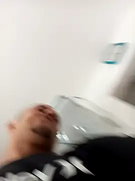 Snapshot of emrehliug12 chatting on September 12, 2025, 4:40 pm emrehliug12 online show from September 12, 2025, 4:40 pm