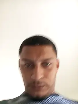 Snapshot of emrehliug12 chatting on March 11, 2026, 6:47 pm emrehliug12 online show from March 11, 2026, 6:47 pm