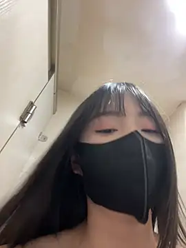 Snapshot of Asia-Lynn chatting on April 7, 2026, 10:48 am Asia-Lynn online show from April 7, 2026, 10:48 am