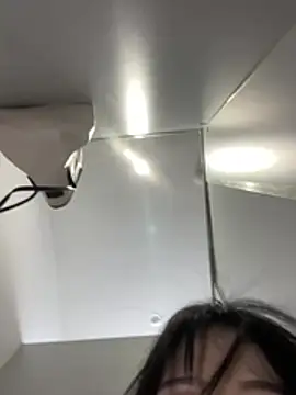Snapshot of Asia-Lynn chatting on June 21, 2026, 11:13 am Asia-Lynn online show from June 21, 2026, 11:13 am