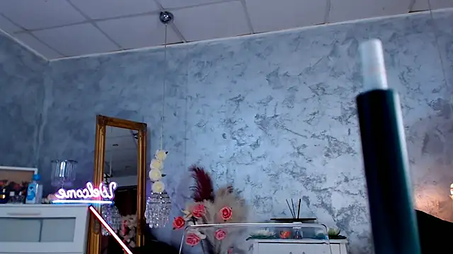 yuukenzi online show from December 13, 2024, 5:16 am