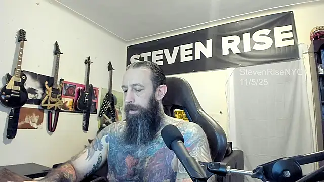StevenRiseNYC online show from November 5, 2025, 1:44 pm