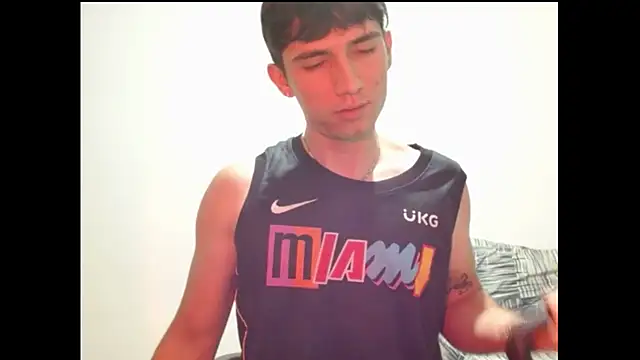 ChicoMaloFfF online show from February 21, 2026, 2:34 am