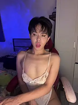 Plaxtique online show from April 1, 2026, 6:16 pm