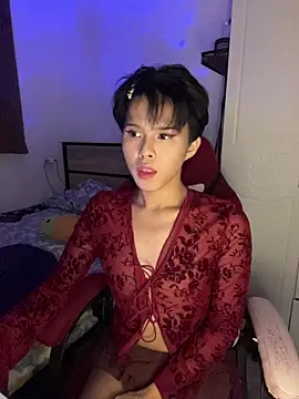 Plaxtique online show from April 3, 2026, 5:22 pm