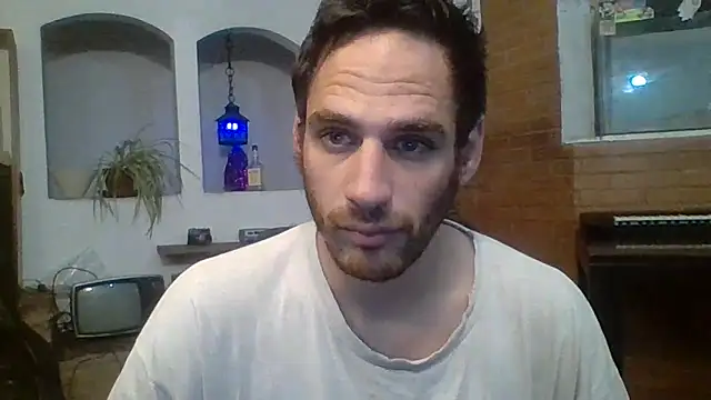 Stevenson988 online show from October 31, 2025, 12:55 am