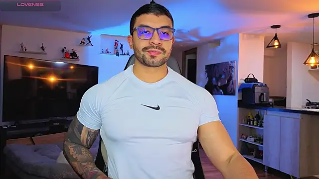 Michael Diamond online show from October 23, 2025, 3:06 am