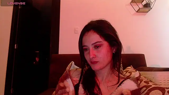 AlissonnFoxx online show from January 17, 2025, 6:15 am