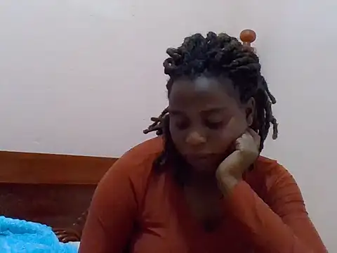 sweetbabra1 online show from May 1, 2026, 4:50 am