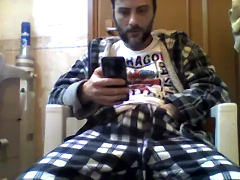 Snapshot of coppiasenzacensura chatting on March 9, 2025, 6:39 am coppiasenzacensura online show from March 9, 2025, 6:39 am