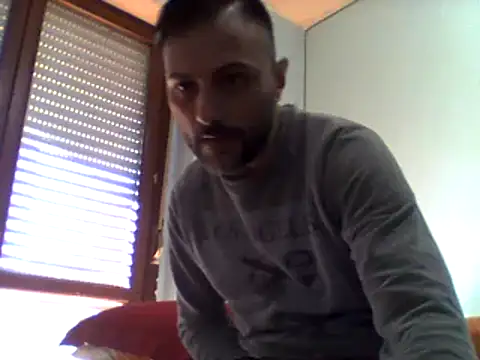 Snapshot of coppiasenzacensura chatting on March 18, 2025, 7:08 am coppiasenzacensura online show from March 18, 2025, 7:08 am