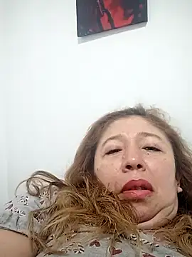 Snapshot of Valentinaa_mature chatting on July 20, 2026, 8:06 am Valentinaa mature online show from July 20, 2026, 8:06 am