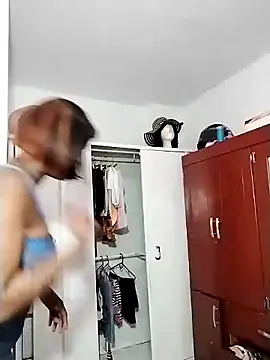 Snapshot of Alissamore3 chatting on March 16, 2025, 1:17 pm Alissamore3 online show from March 16, 2025, 1:17 pm