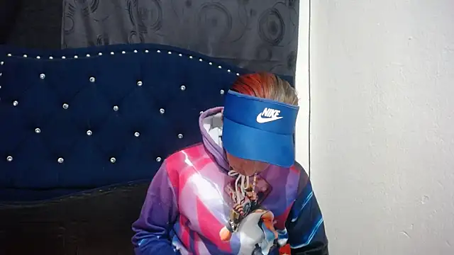 Snapshot of anyu1306 chatting on December 29, 2024, 2:38 am anyu1306 online show from December 29, 2024, 2:38 am