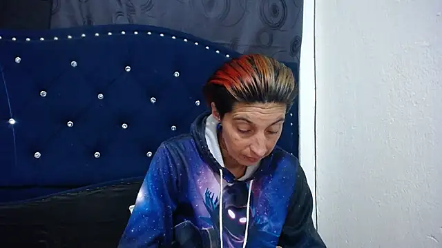 Snapshot of anyu1306 chatting on January 17, 2025, 5:00 am anyu1306 online show from January 17, 2025, 5:00 am